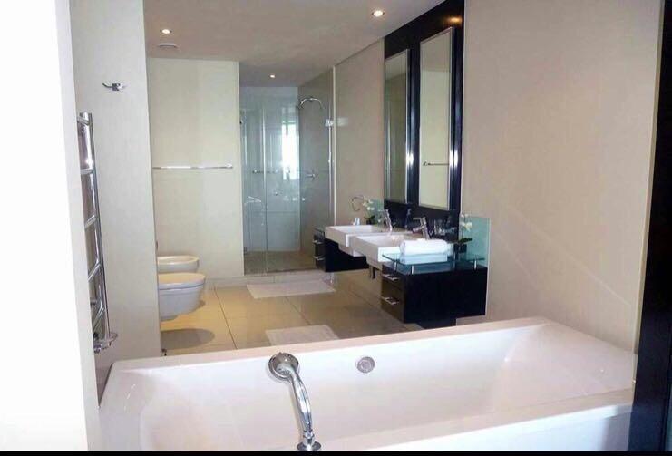 The Pearls Of Umhlanga - Ocean View Apartment Durban
